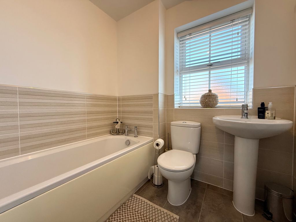 Additional image 17 of 4 bed semi-detached house for saleY Dolydd, Cwmdare, Aberdare CF44