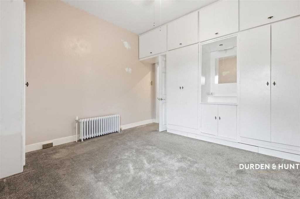 Additional image 12 of 2 bed flat for saleStanley Road, Hornchurch RM12