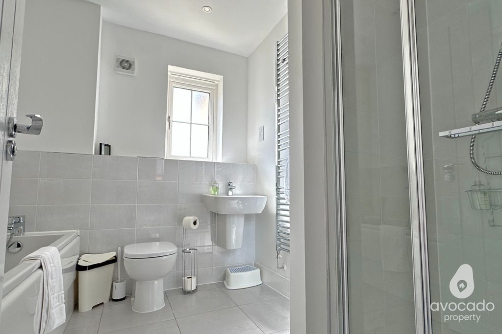 Additional image 18 of 5 bed detached house for saleWhitelands Way, Kingsmere, Bicester OX26