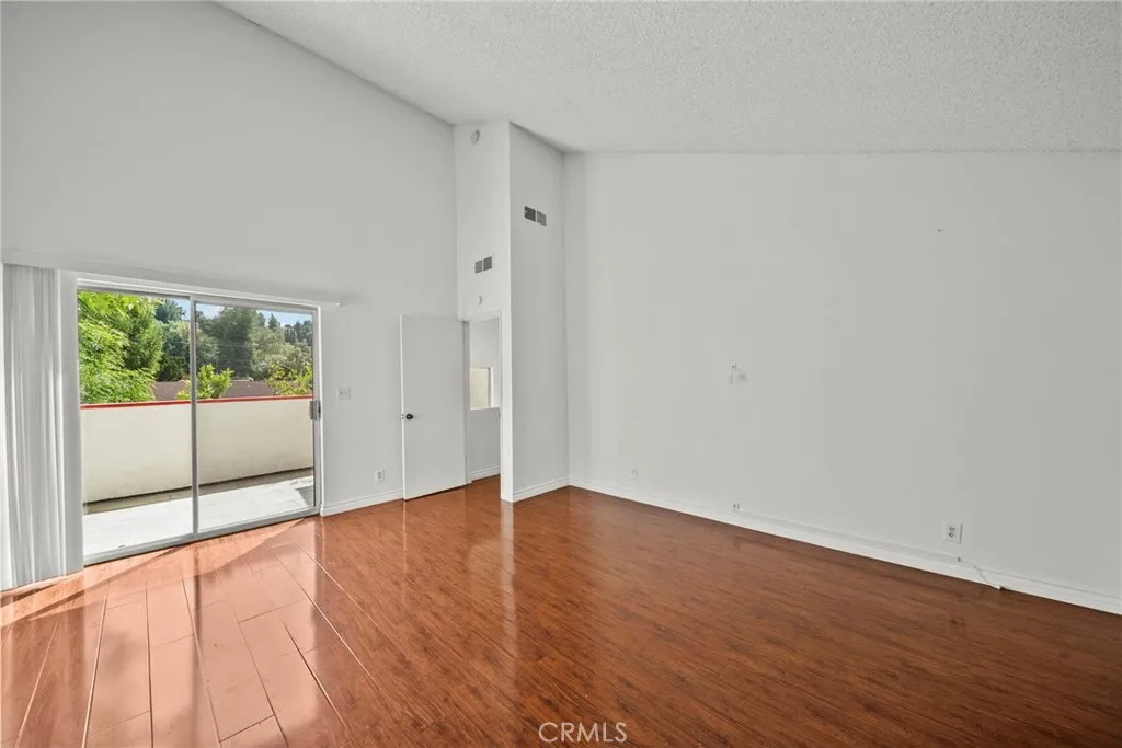 Additional image 52 of 22647 Margarita Dr, Woodland Hills, CA 91364