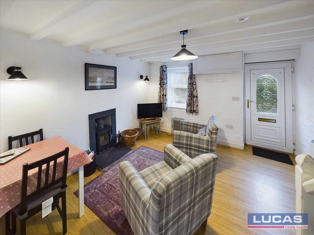 1 bed cottage for saleParc Terrace, Llangoed, Llangoed LL58 photo 5