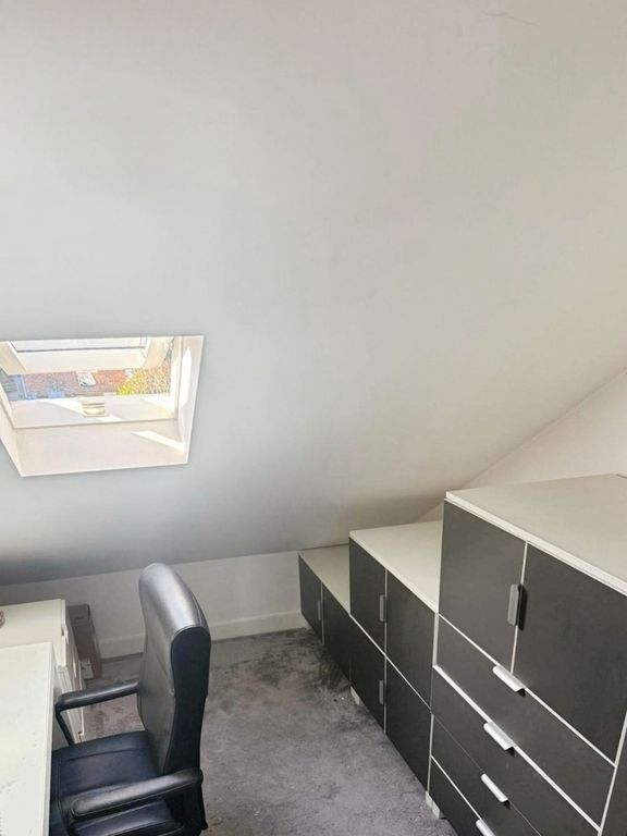 Additional image 21 of 5 bed town house for saleOakwell Croft, Batley WF17