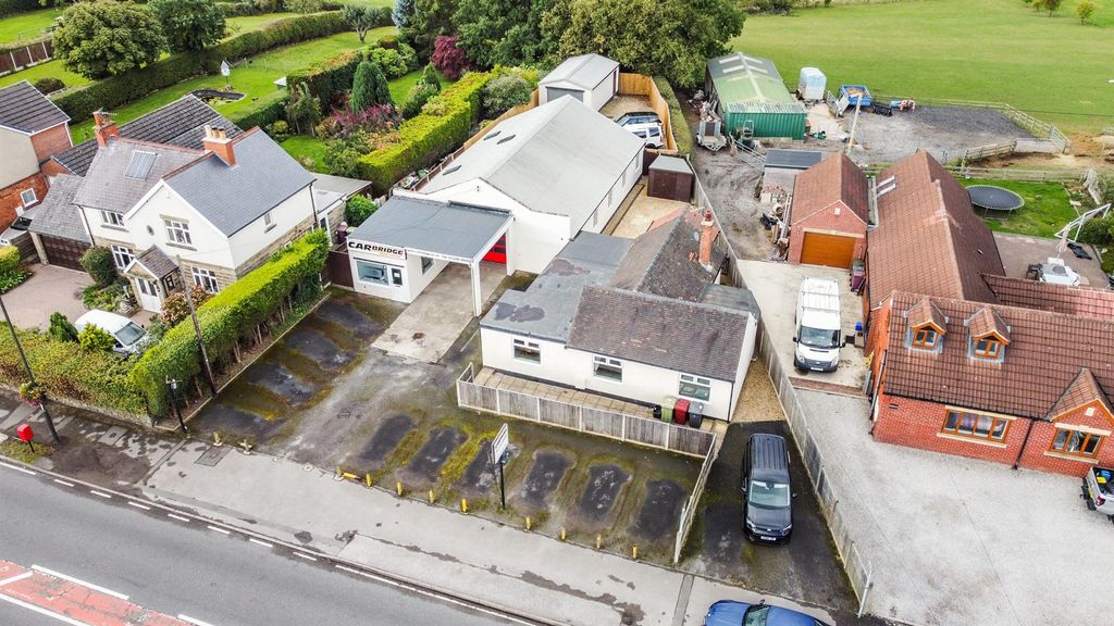 Additional image 7 of 2 bed property for saleStretton Service Station And Bungalow, Main Road, Stretton, Alfreton DE55