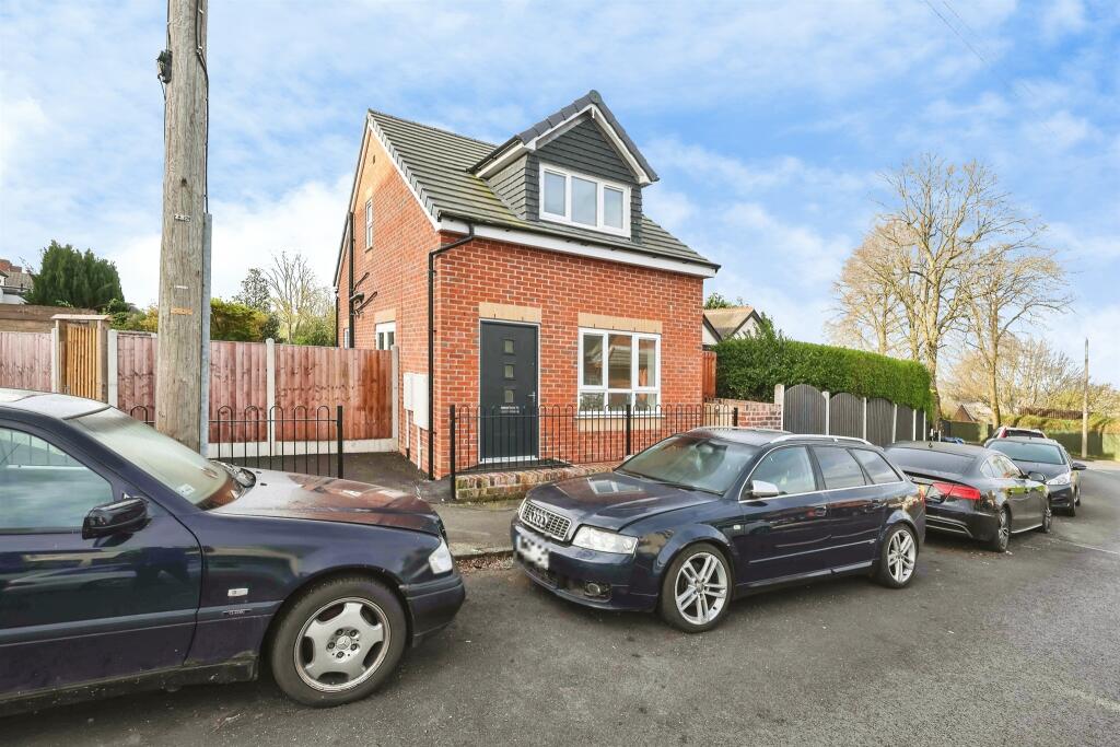 Perry Park Road, Rowley Regis