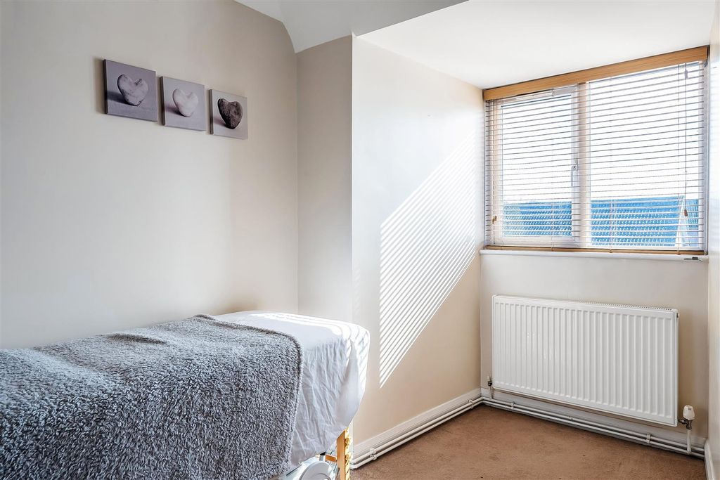 Additional image 10 of 2 bed flat for saleThe Street, Ashtead KT21