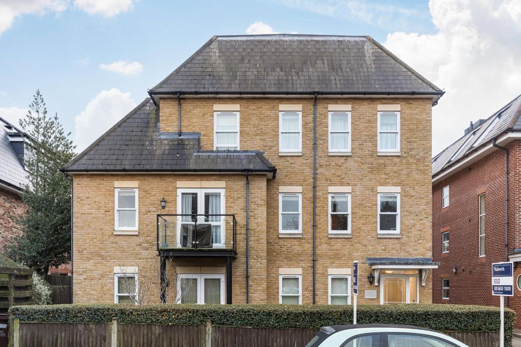 Additional image 3 of 2 bed flat for saleKemerton Road, Beckenham BR3