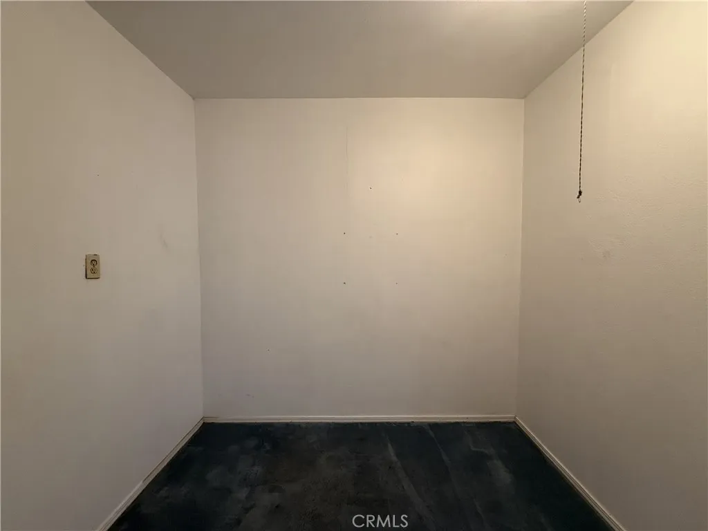 Additional image 42 of 407 E Street, Taft, CA 93268