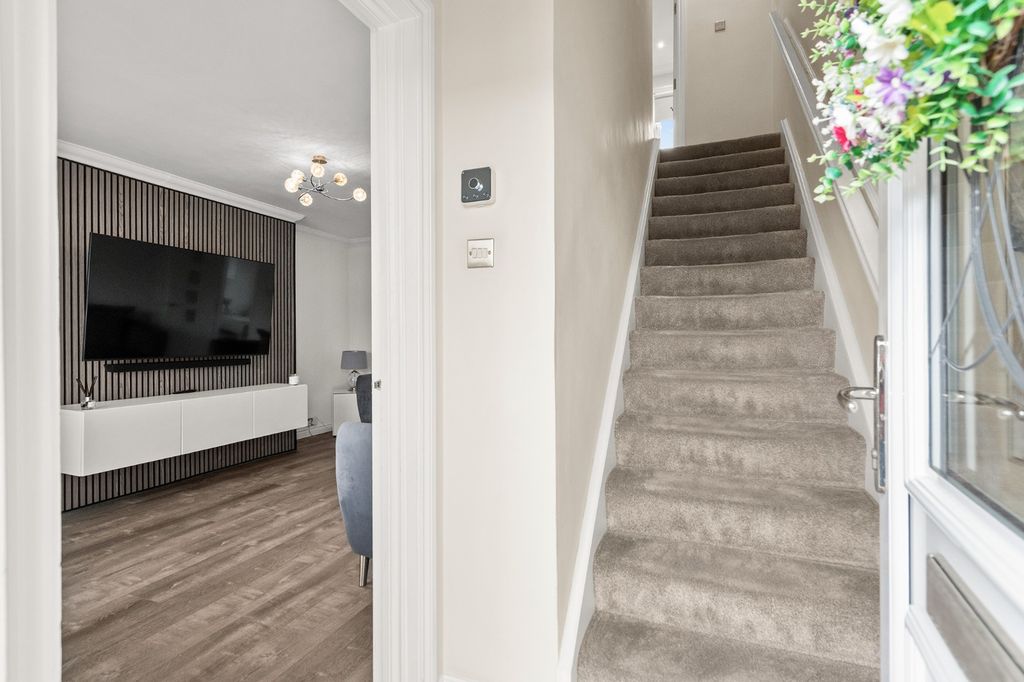 Additional image 10 of 2 bed terraced house for salePark Place, Alloa FK10