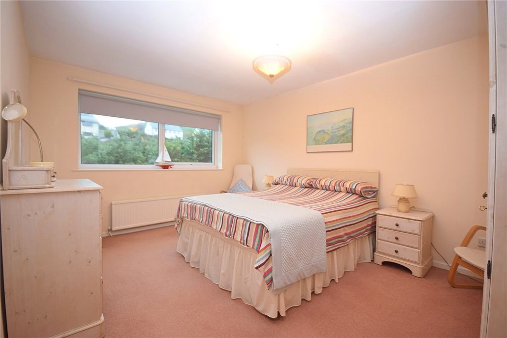 2 bed flat for saleCae Argoed, Aberdyfi, Gwynedd LL35 photo 5