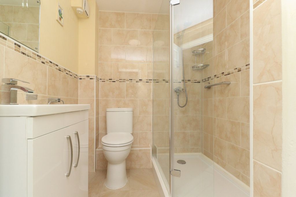 Additional image 7 of 2 bed flat for saleAlpha Road, Birchington, Kent CT7