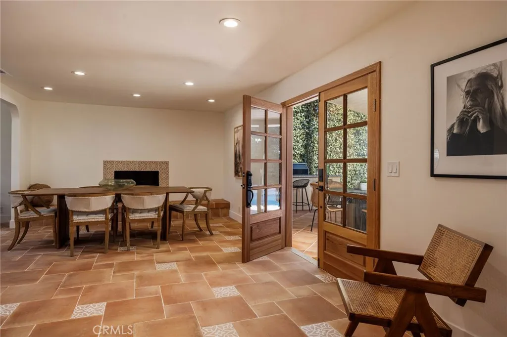 Additional image 13 of 1096 Tulare Dr, Costa Mesa, CA 92626