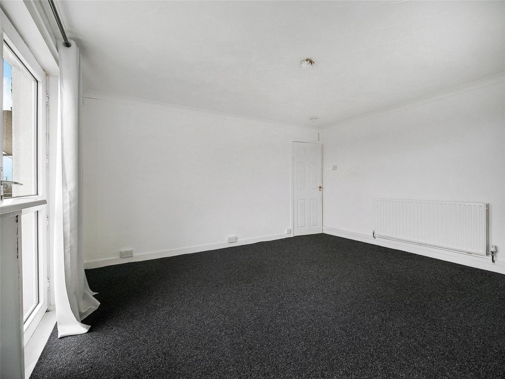 Additional image 7 of 3 bed flat for saleNorthburn Avenue, Airdrie, North Lanarkshire ML6