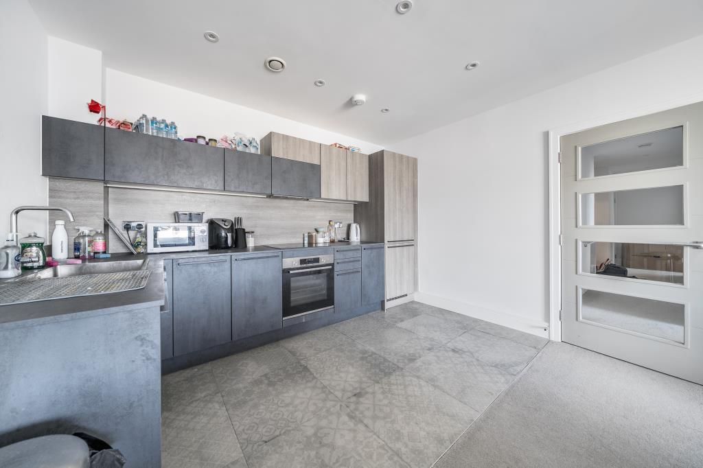 Additional image 6 of 3 bed flat for saleGreen Park Village, Reading, Berkshire RG2