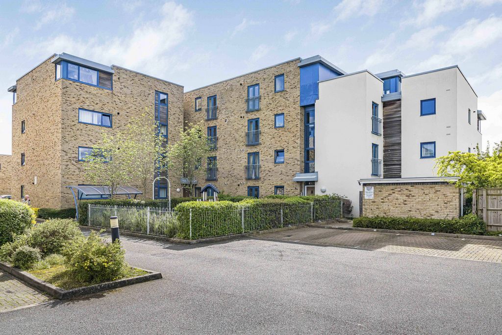 Additional image 9 of 2 bed flat for saleLondon Road, Bicester OX26