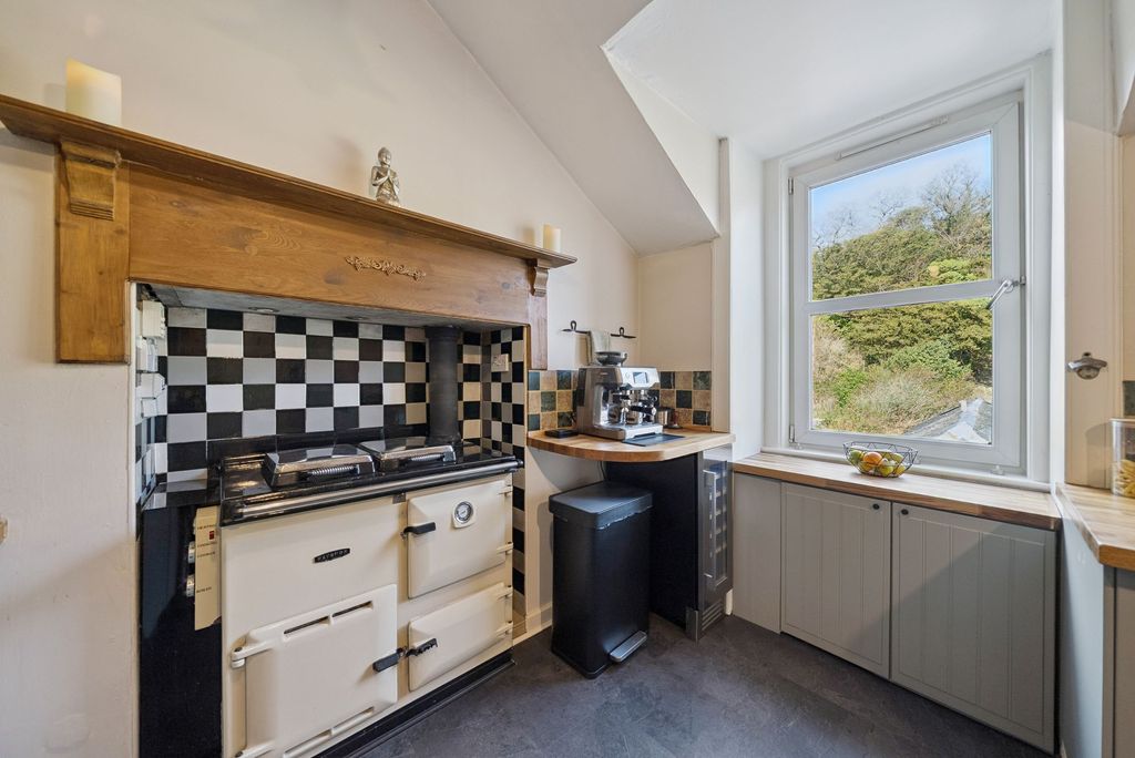 Additional image 14 of 3 bed flat for saleJanefield, Shore Road, Kilcreggan G84