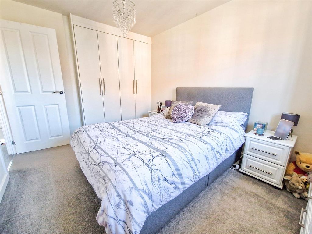 Additional image 12 of 3 bed semi-detached house for saleHovingham Drive, Great Denham, Bedford MK40