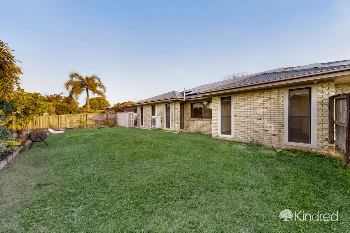 7 Sunstone Circuit, Mango Hill QLD 4509 photo 2
