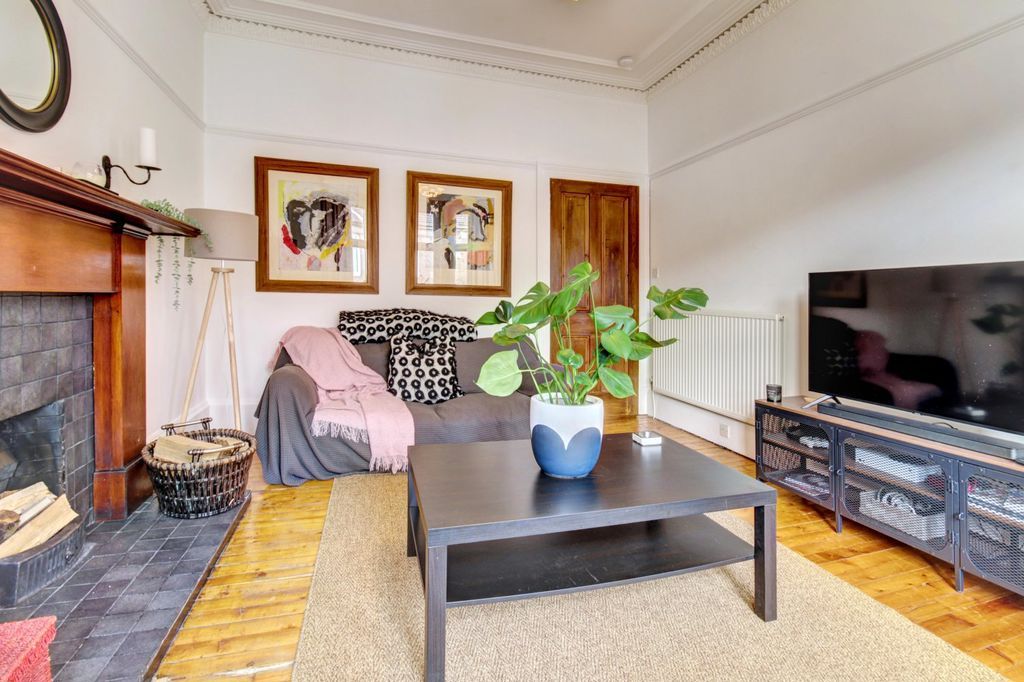 Additional image 5 of 2 bed flat for saleBonhill Road, Dumbarton G82