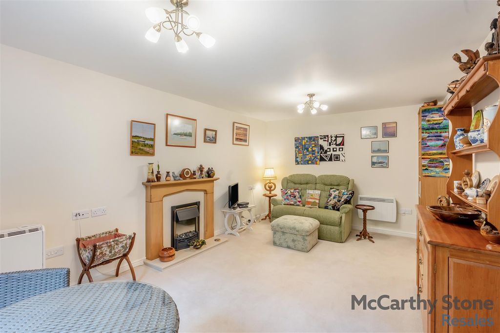 Additional image 5 of 1 bed flat for saleClarkson Court, Ipswich Road, Woodbridge, Suffolk IP12