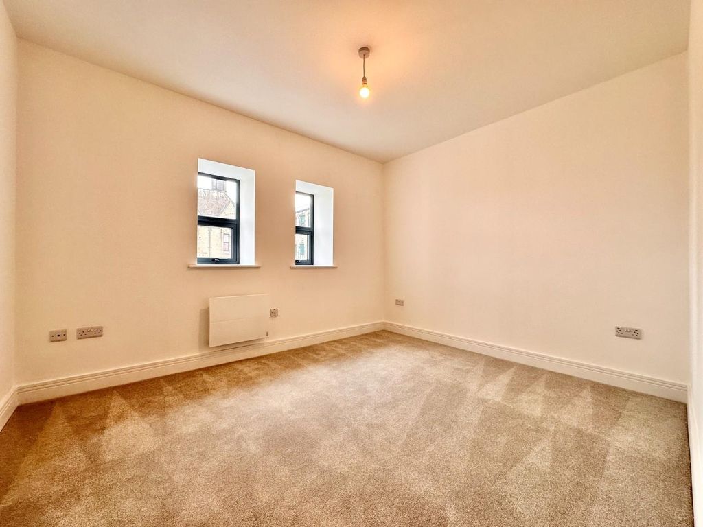 Additional image 7 of 2 bed flat for saleApartment 21 Linden House, Linden Road, Colne BB8