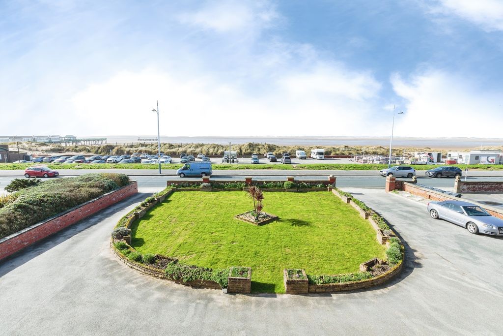 Additional image 17 of 3 bed flat for saleNorth Promenade, Lytham St. Annes, Lancashire FY8