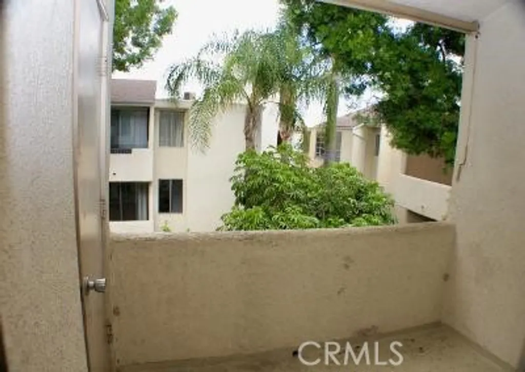 Additional image 10 of 5325 Newcastle Ave Unit 322, Encino, CA 91316