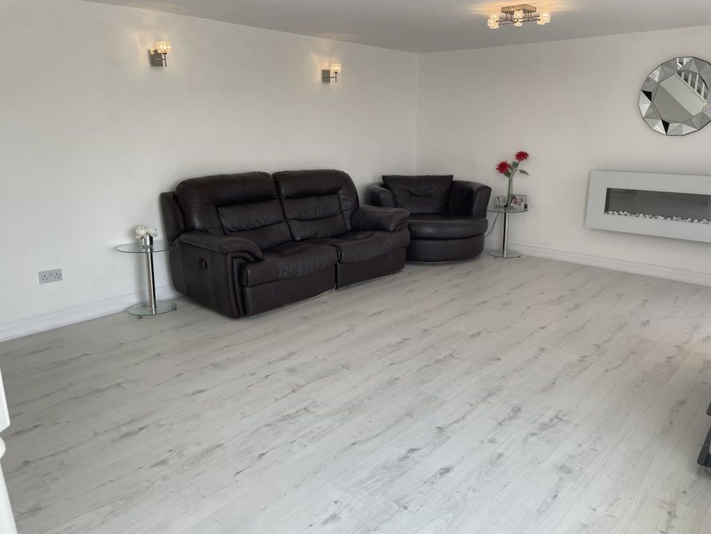 Additional image 7 of 3 bed semi-detached house for saleTy'r Berllan, Bryngolwg, Aberdare CF44