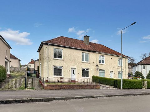 Holehouse Drive, Knightswood G13