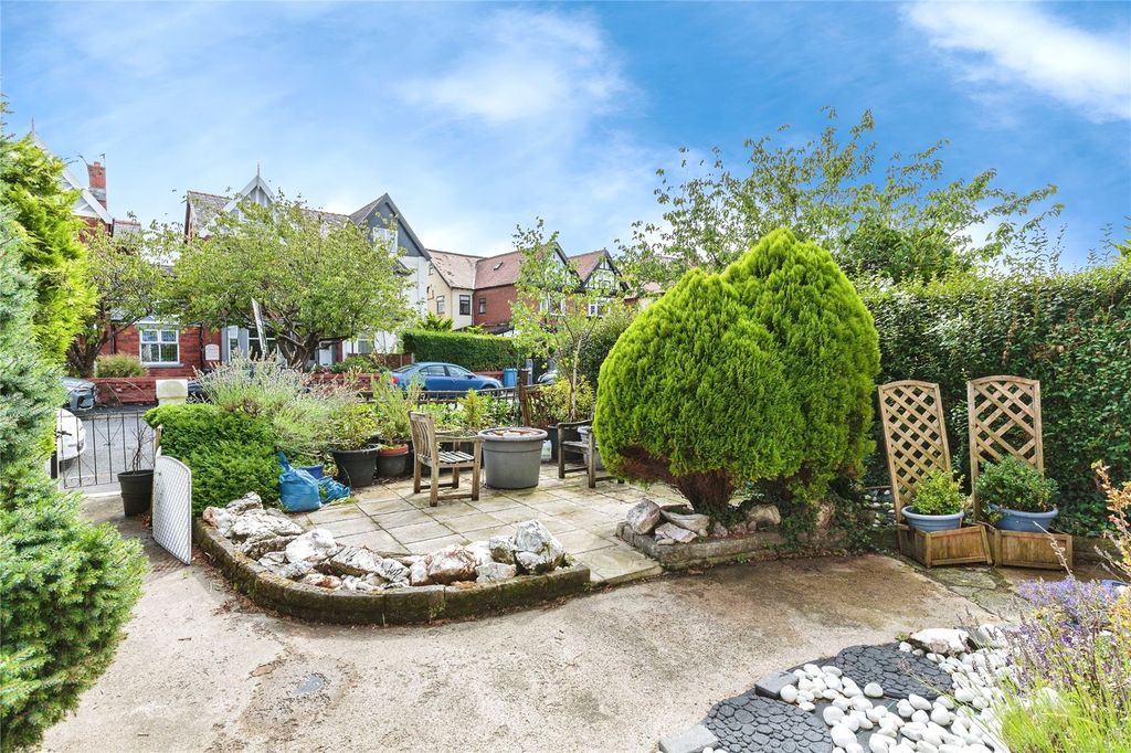 Additional image 20 of 6 bed end terrace house for saleVictoria Road, Lytham St. Annes, Lancashire FY8
