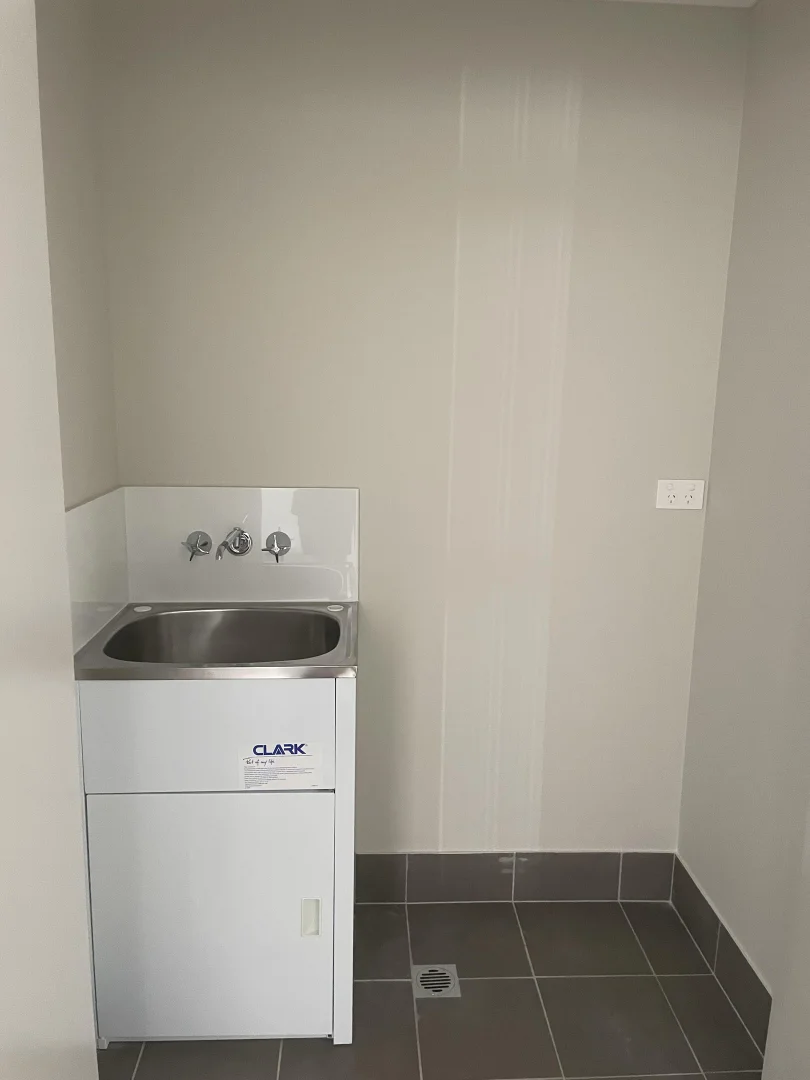 Additional image 5 of 2/5 Garland Road, Cessnock NSW 2325