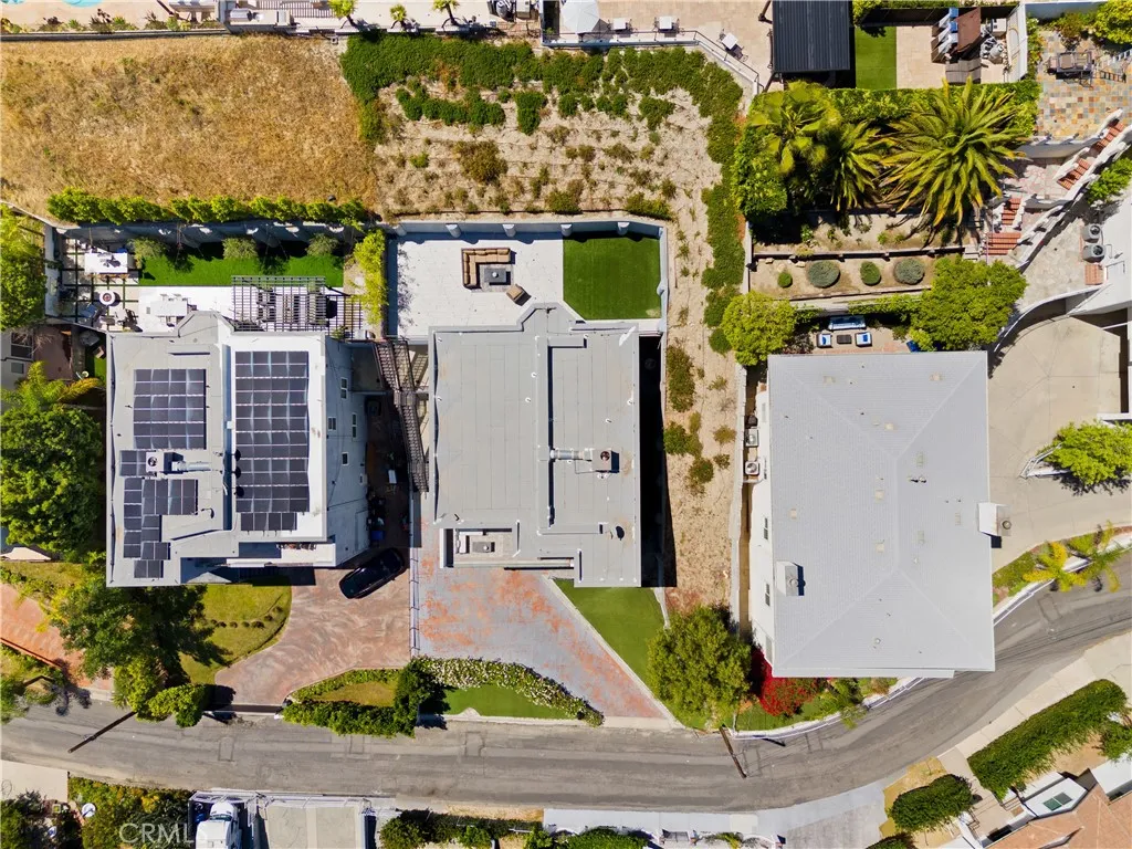 5265 Elvira Road, Woodland Hills, CA 91364