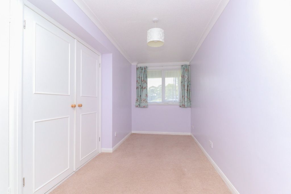 Additional image 8 of 2 bed flat for saleLyell Road, Birchington, Kent CT7