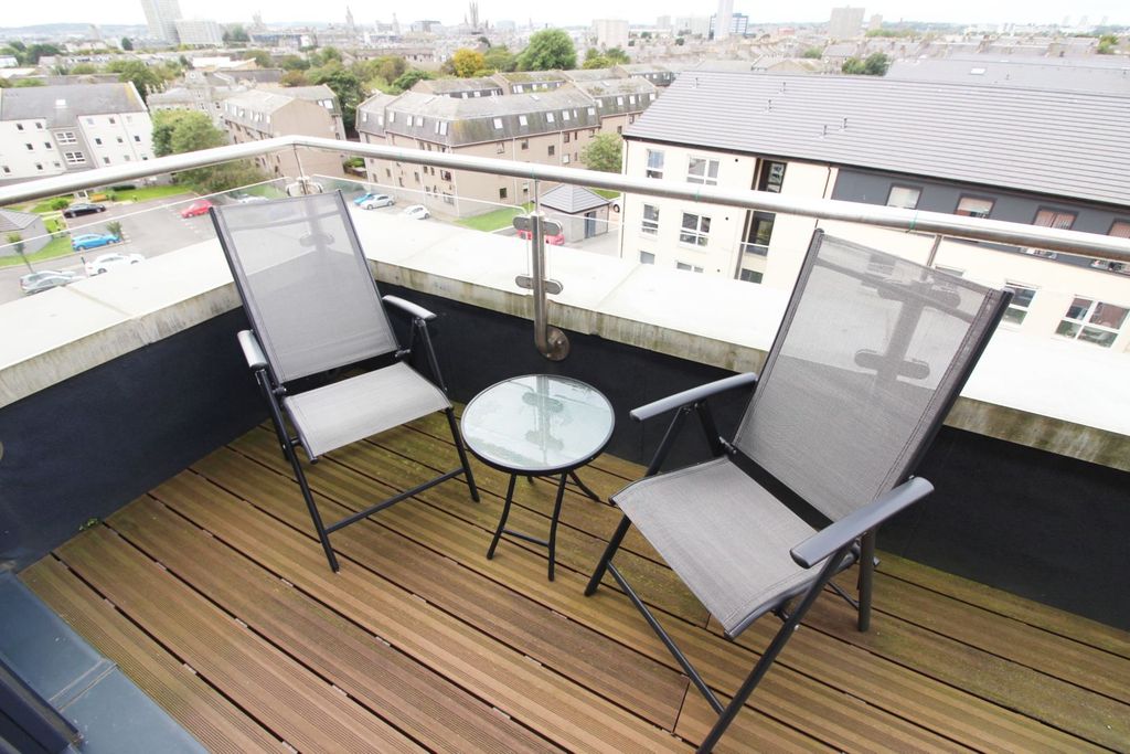 Additional image 2 of 2 bed flat for sale52-54 Park Road, Aberdeen AB24