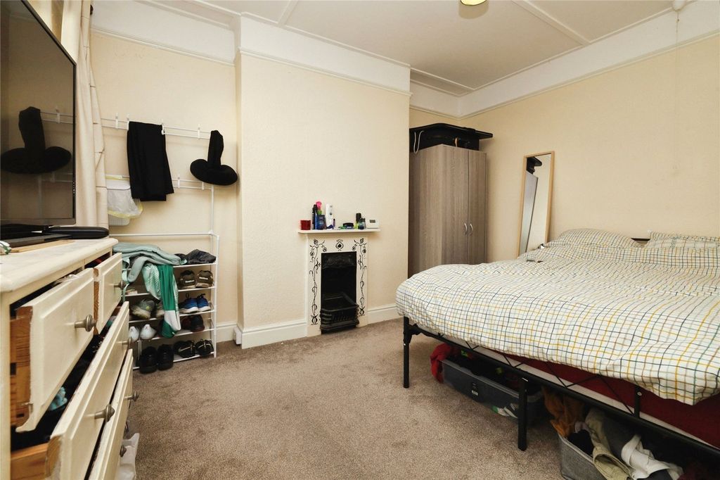Additional image 12 of 3 bed flat for salePark Avenue, Bideford, Devon EX39