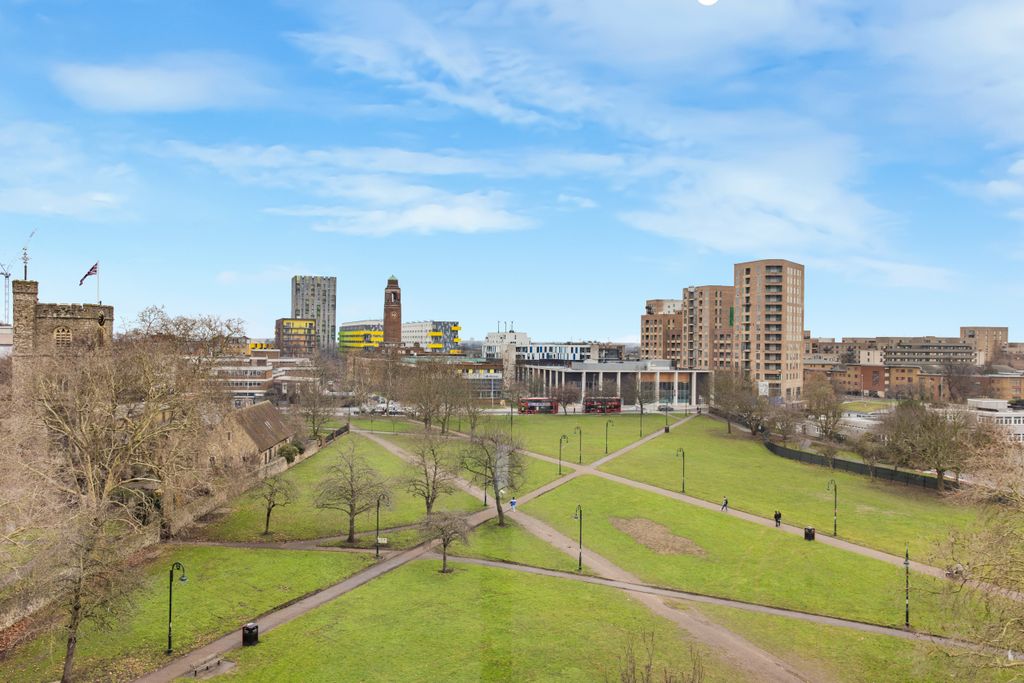 Additional image 4 of 3 bed flat for saleAbbey Road, Barking IG11