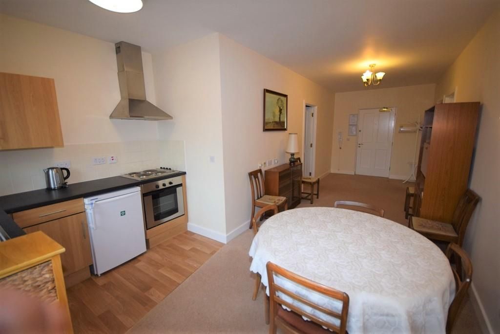 Additional image 6 of 2 bed flat for saleSpringwood Gardens, Belper DE56