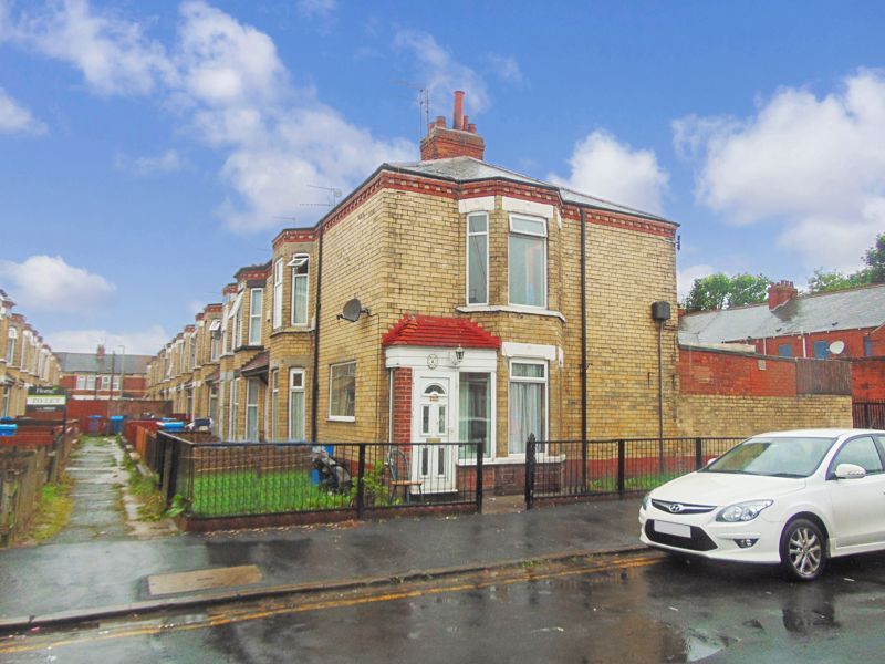 2 bed end terrace house for saleGloucester Street, Hull HU4