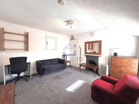 Carminia Road, Balham SW17