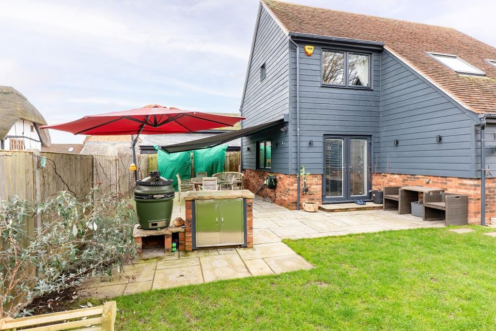 Additional image 31 of 5 bed detached house for saleBarnett Way, Bierton, Aylesbury HP22