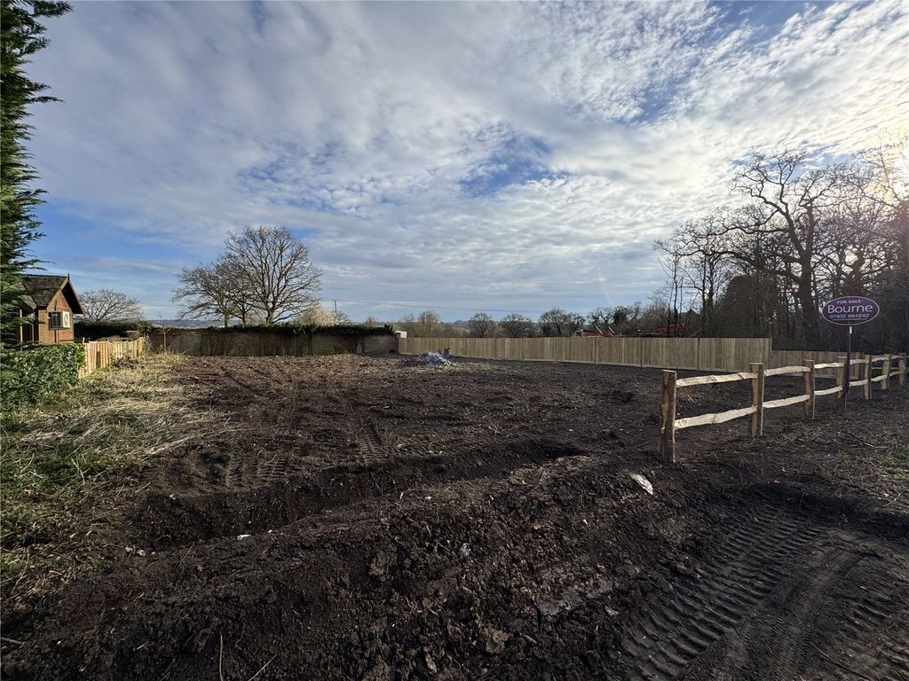 Additional image 3 of Land for saleWoodlands Lane, Cobham, Surrey KT11