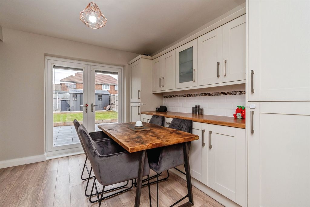 Additional image 6 of 3 bed semi-detached house for saleOliver Crescent, Bilston WV14