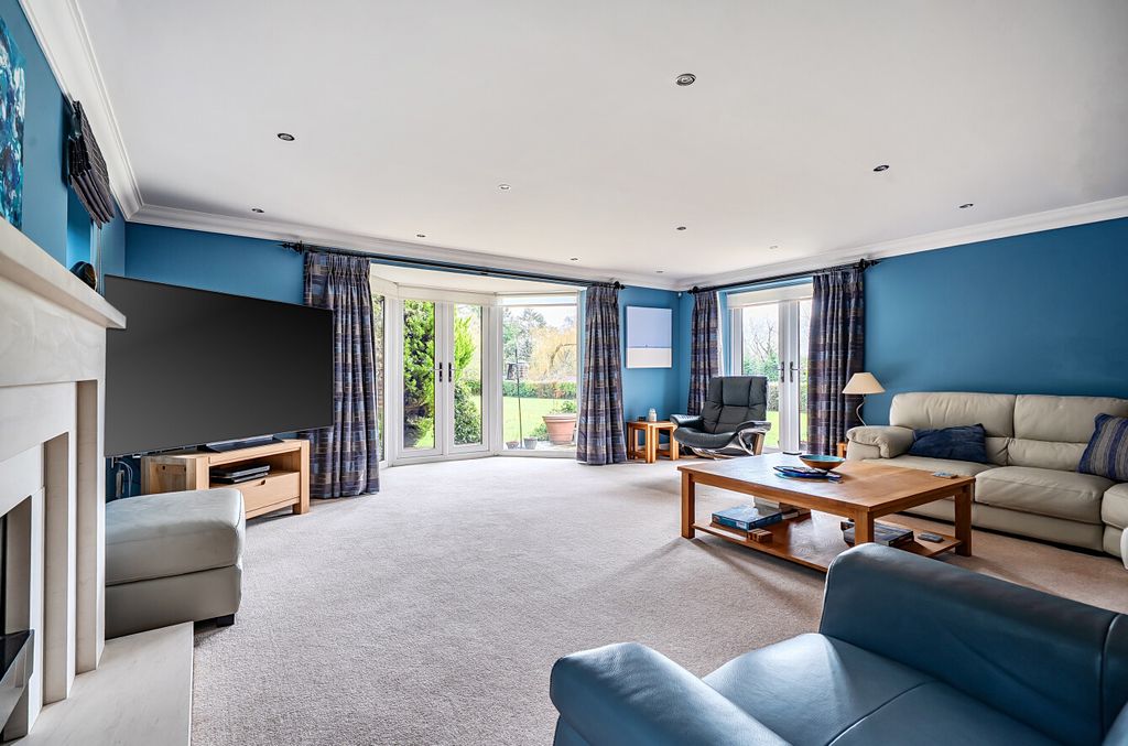 Additional image 12 of 5 bed detached house for saleChurch Lane, Arborfield, Berkshire RG2