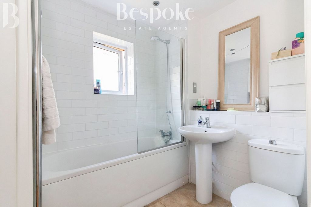 Additional image 17 of 2 bed flat for saleWhitley Rise, Reading RG2