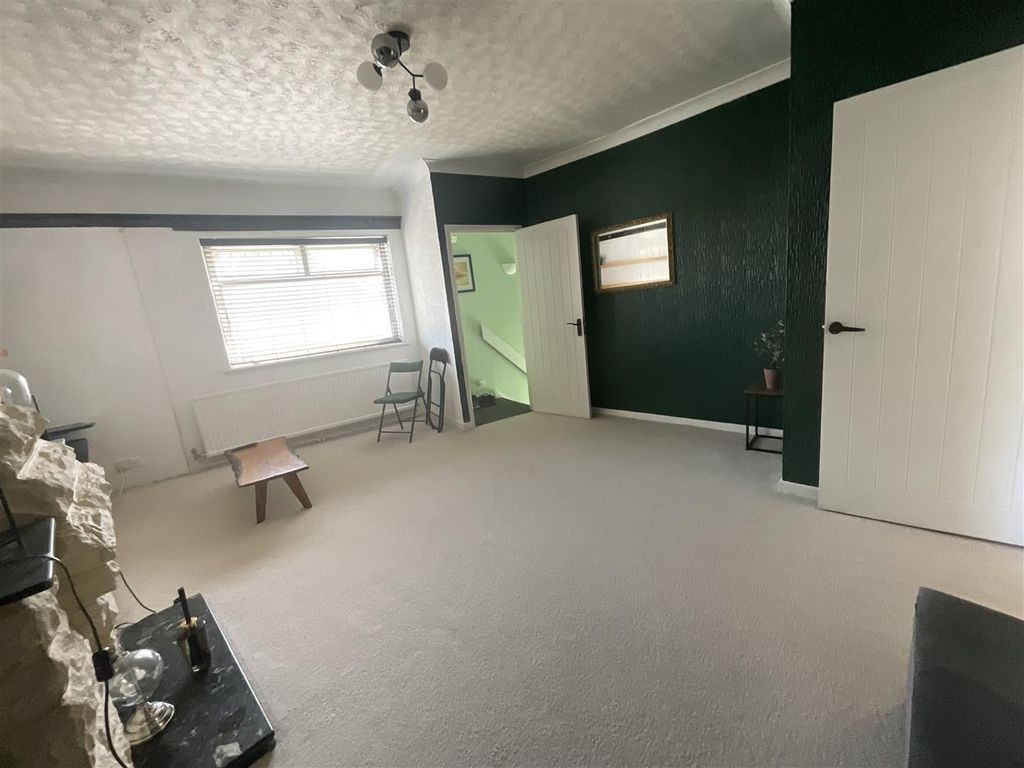 Additional image 6 of 2 bed flat for saleHigh Street, Llanelli SA15