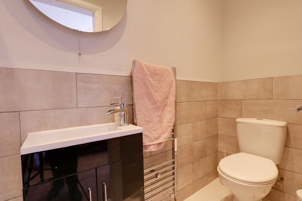 Additional image 22 of 5 bed detached house for sale6 Heathfield, Benfleet SS7