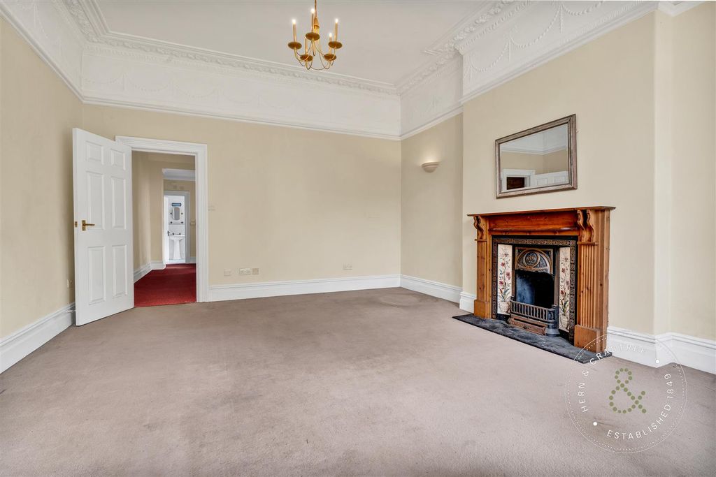 Additional image 4 of 1 bed flat for saleCathedral Road, Cardiff CF11