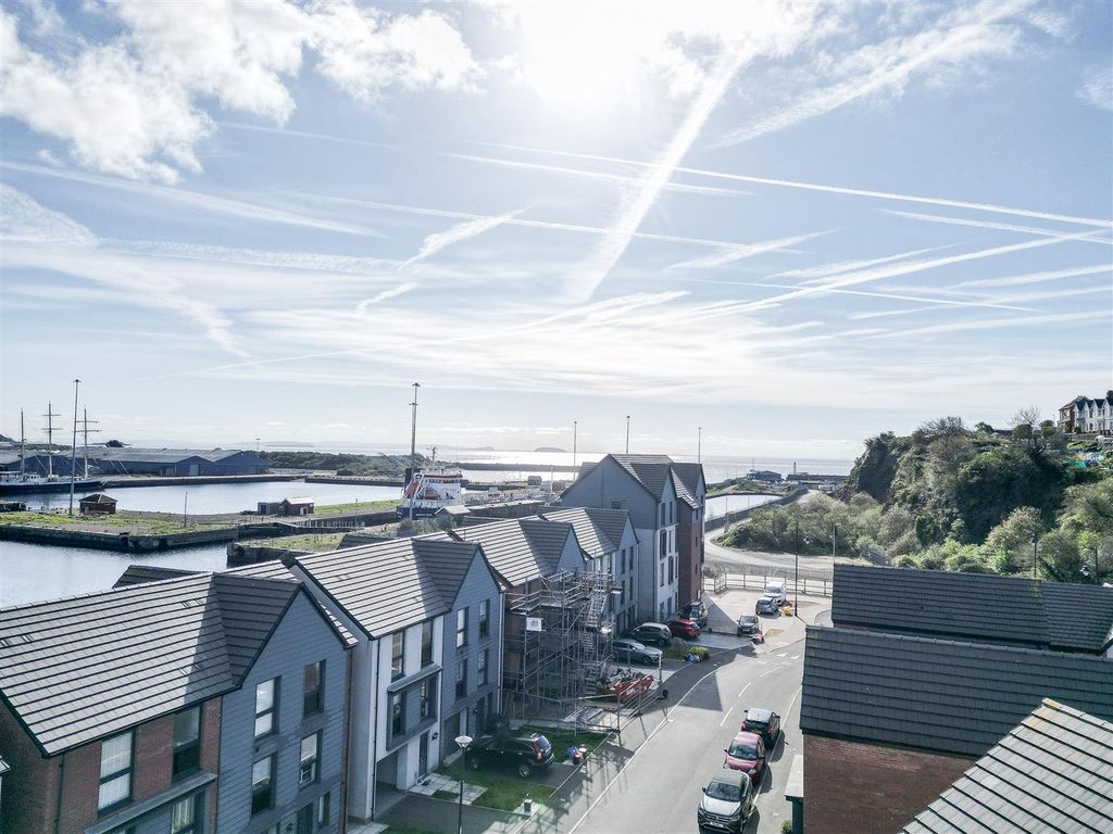 Additional image 21 of 3 bed terraced house for saleFfordd Y Dociau, Barry CF62