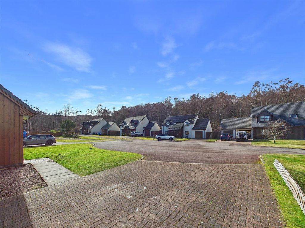 Additional image 16 of 4 bed detached house for saleBennachie, 13 Carn Elrig View, High Burnside, Aviemore PH22