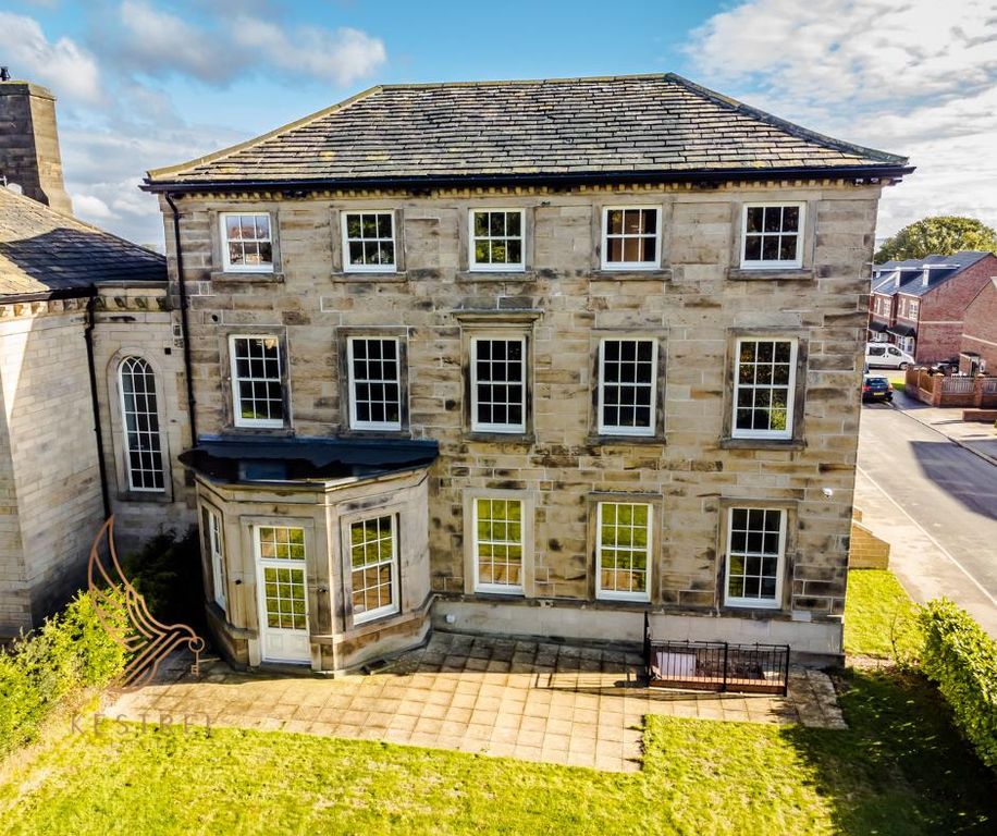 Additional image 16 of 6 bed property for saleHall Gardens, Brierley, Barnsley S72