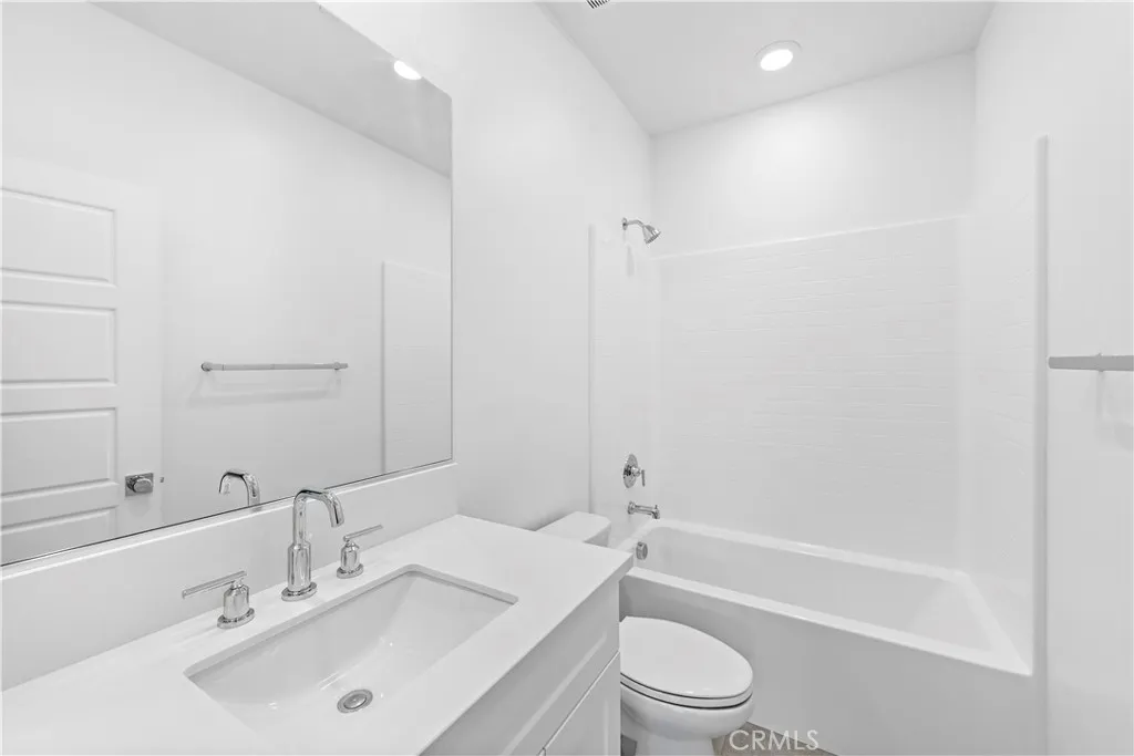Additional image 19 of 235 Carmona, Lake Forest, CA 92630